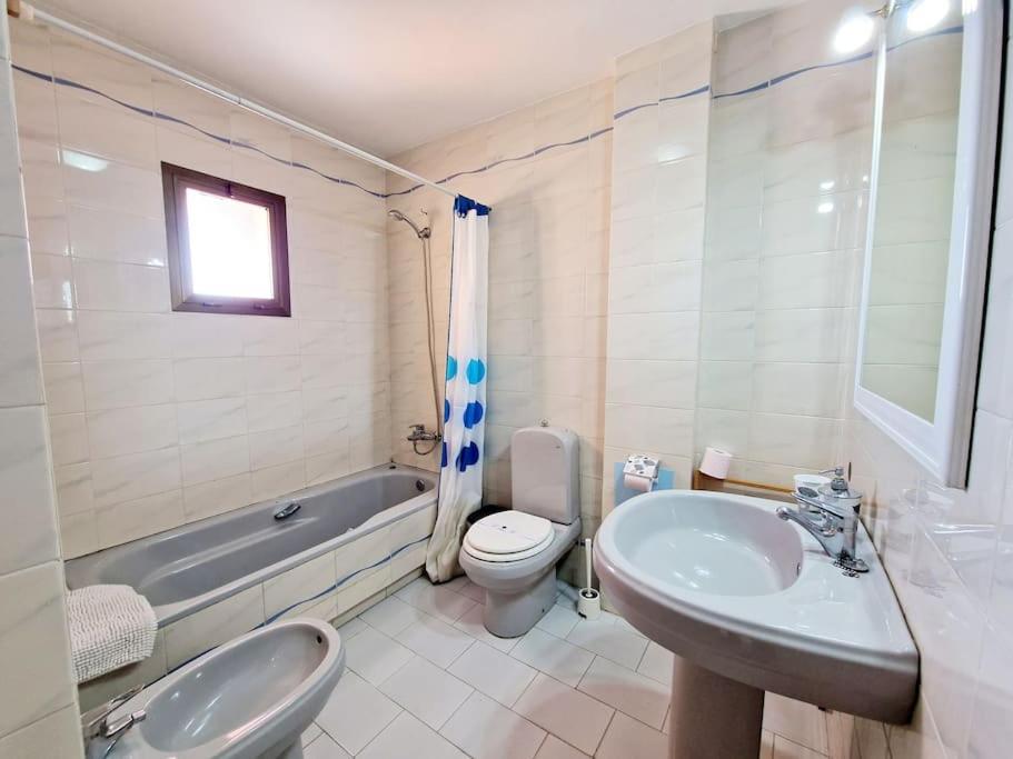 Semi-Detached House In Butiplaya Apartment La Cala De Mijas Exterior photo